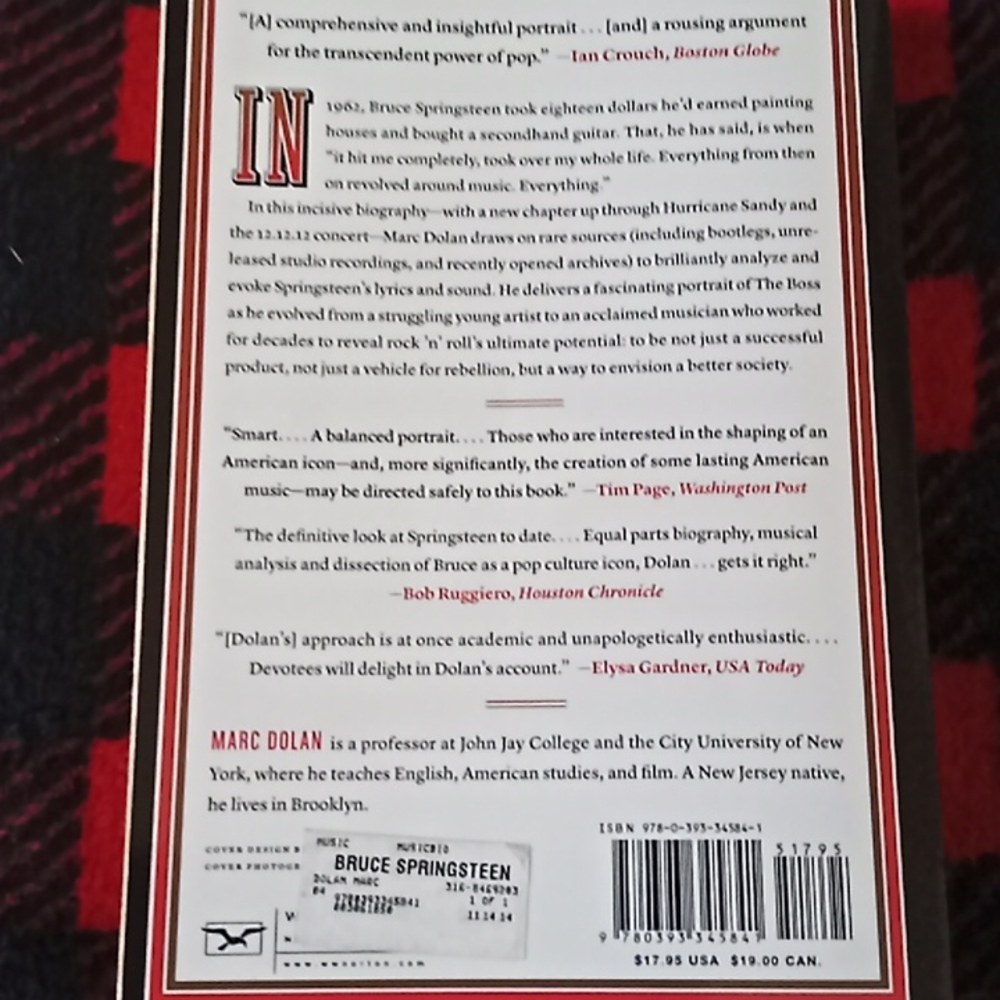 Bruce Springsteen book - Picture 2 of 2
